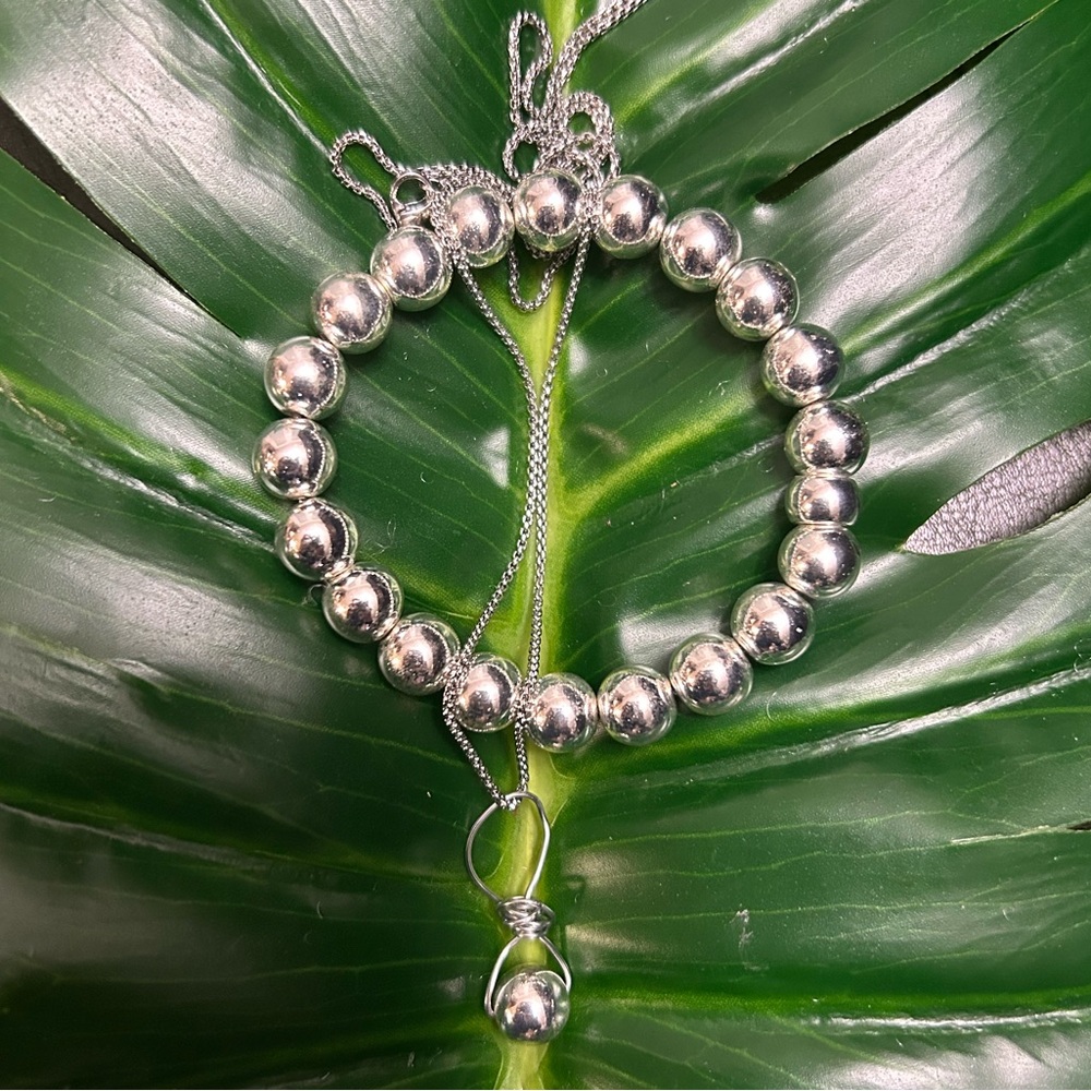 GORGEOUS chunky white gold plated hematite crystal necklace & bracelet set 10mm